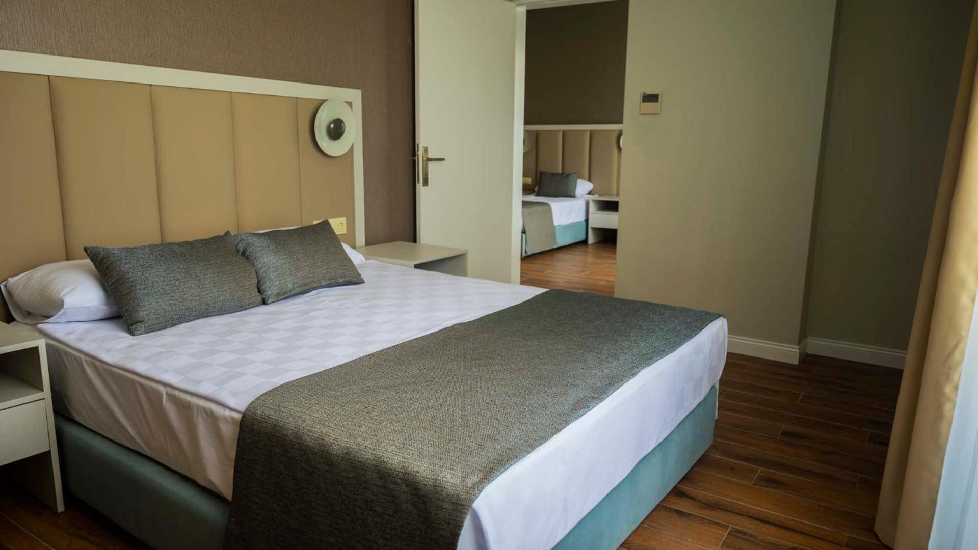 Dream Water World Hotel 5*