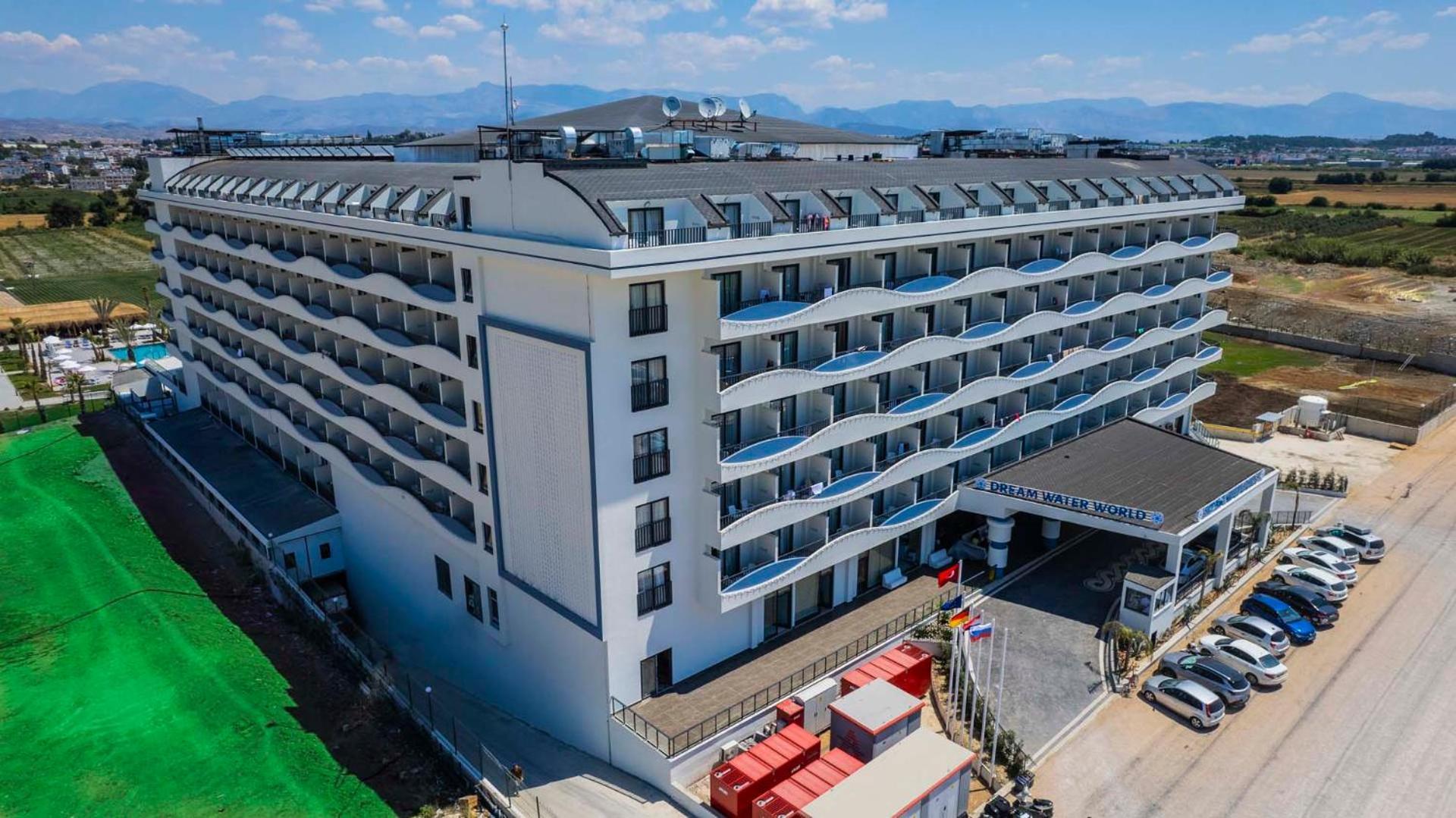 Hotel Dream Water World 5*